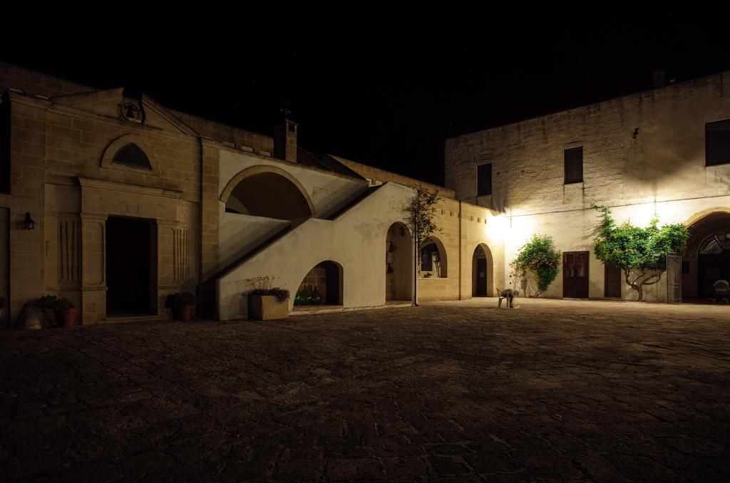 Masseria Mazzetta Salento Corte Del Falconiere B&B Salice Salentino Exterior foto